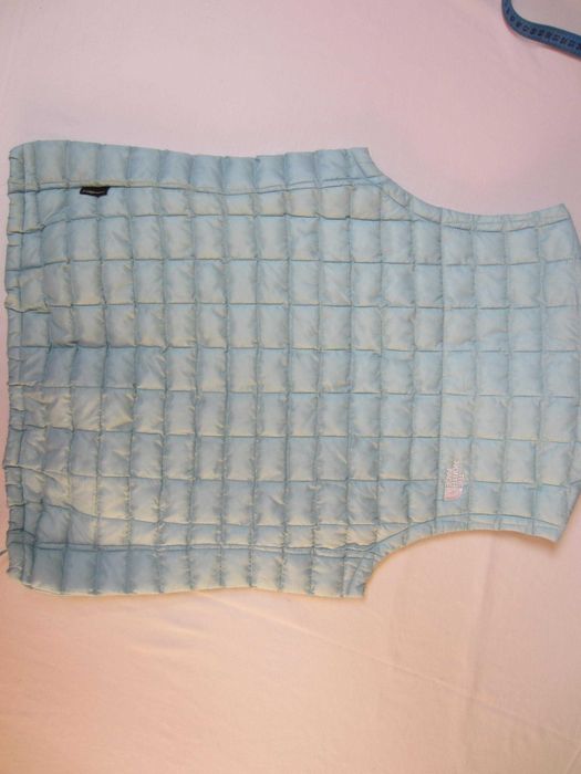 Vesta Dama The North Face,masura L, poliester, holograma,stare f.buna