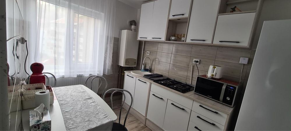 Apartament 3 camere