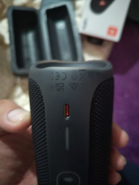 Jbl flip 5 новый.