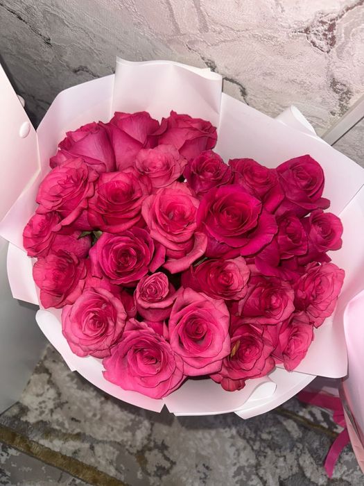 Продам свежий букет роз