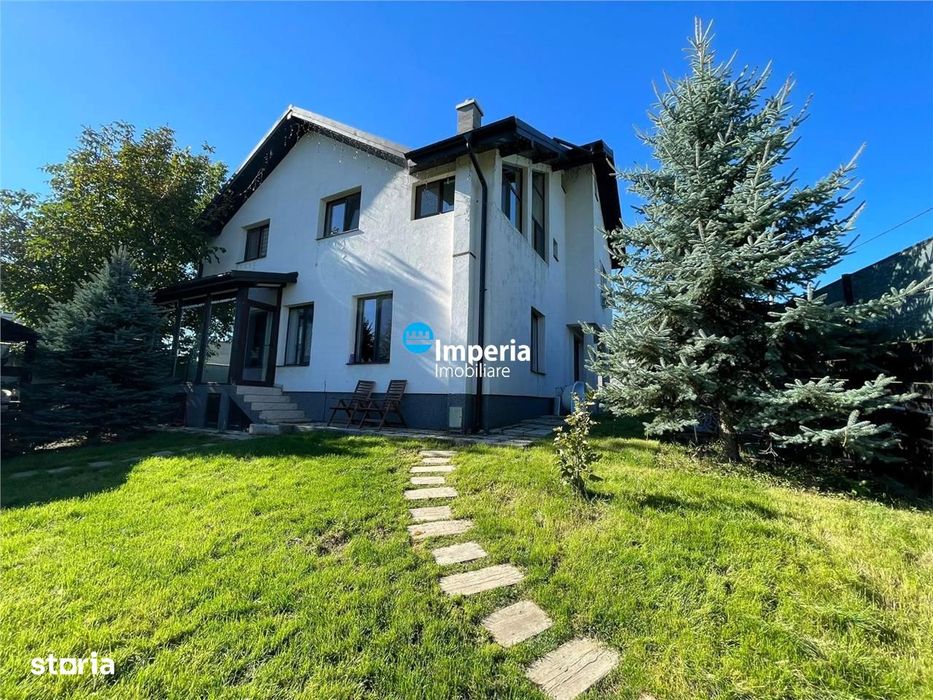 Casa tip duplex de inchiriat ,550 mp curte,piscina,beci,foisor Rediu B