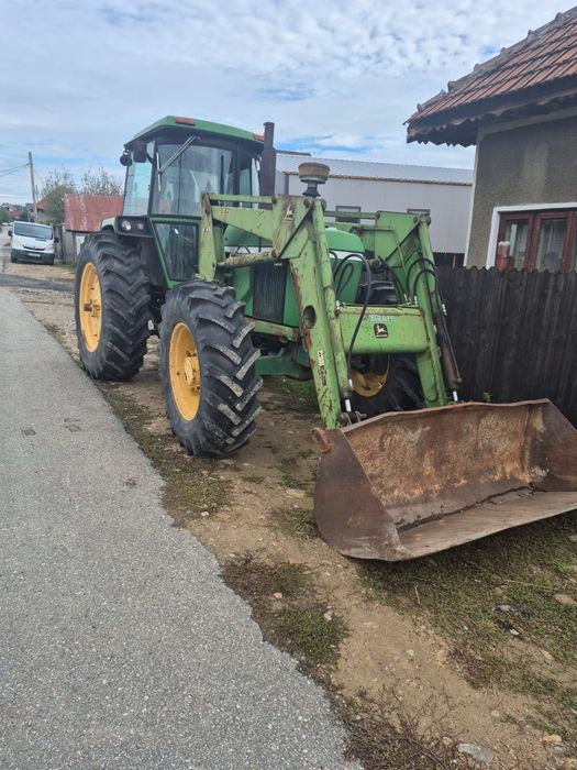 Tractor jhon deere 4040s 115cai
