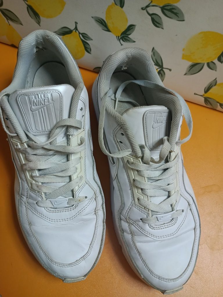 Nike Air Max N 46 - 39 лв