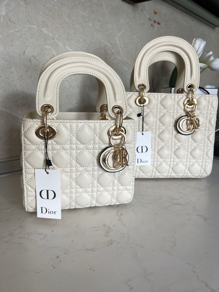 Чанта Lady Dior mini екрю