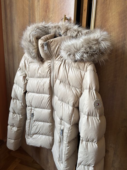 Яке Tommy Hilfigerrrr