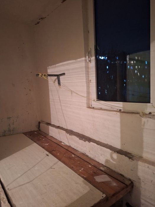 Юнусабад 2.  Уневерсам базар.