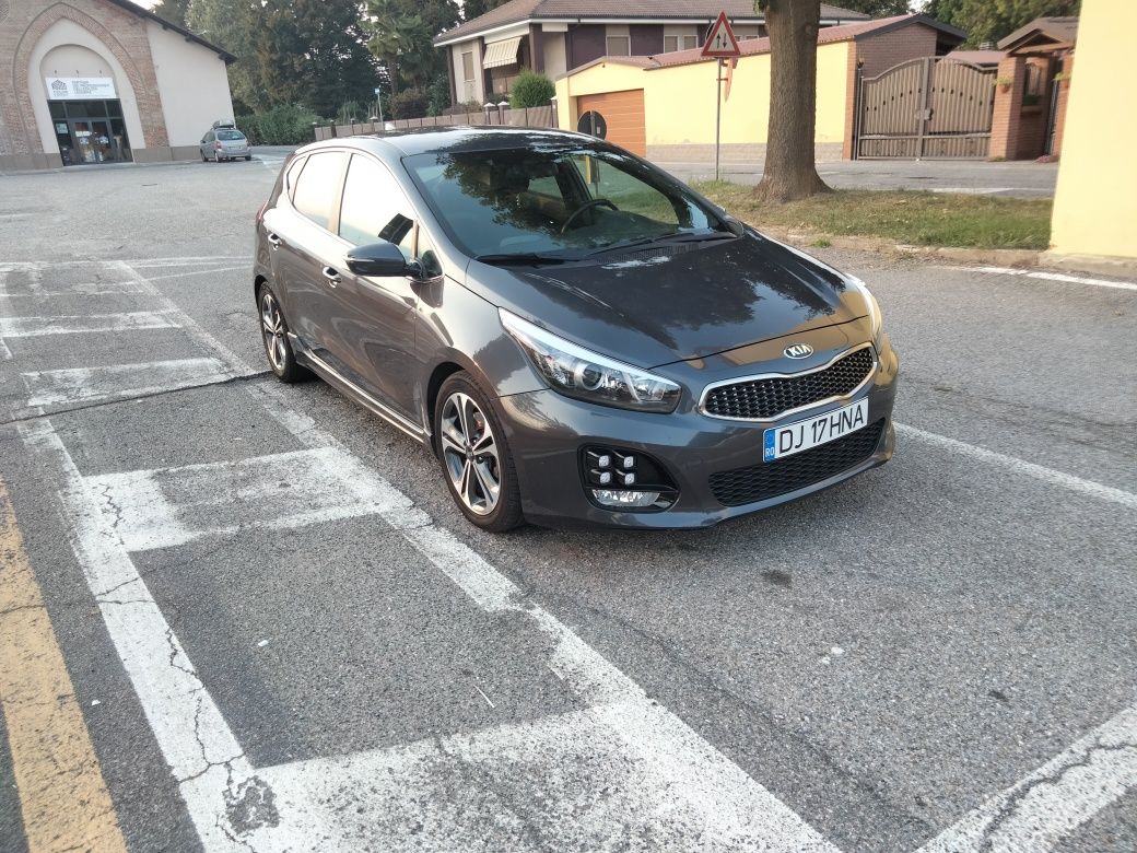 Kia ceed 1.6 crdi 136cv gt line