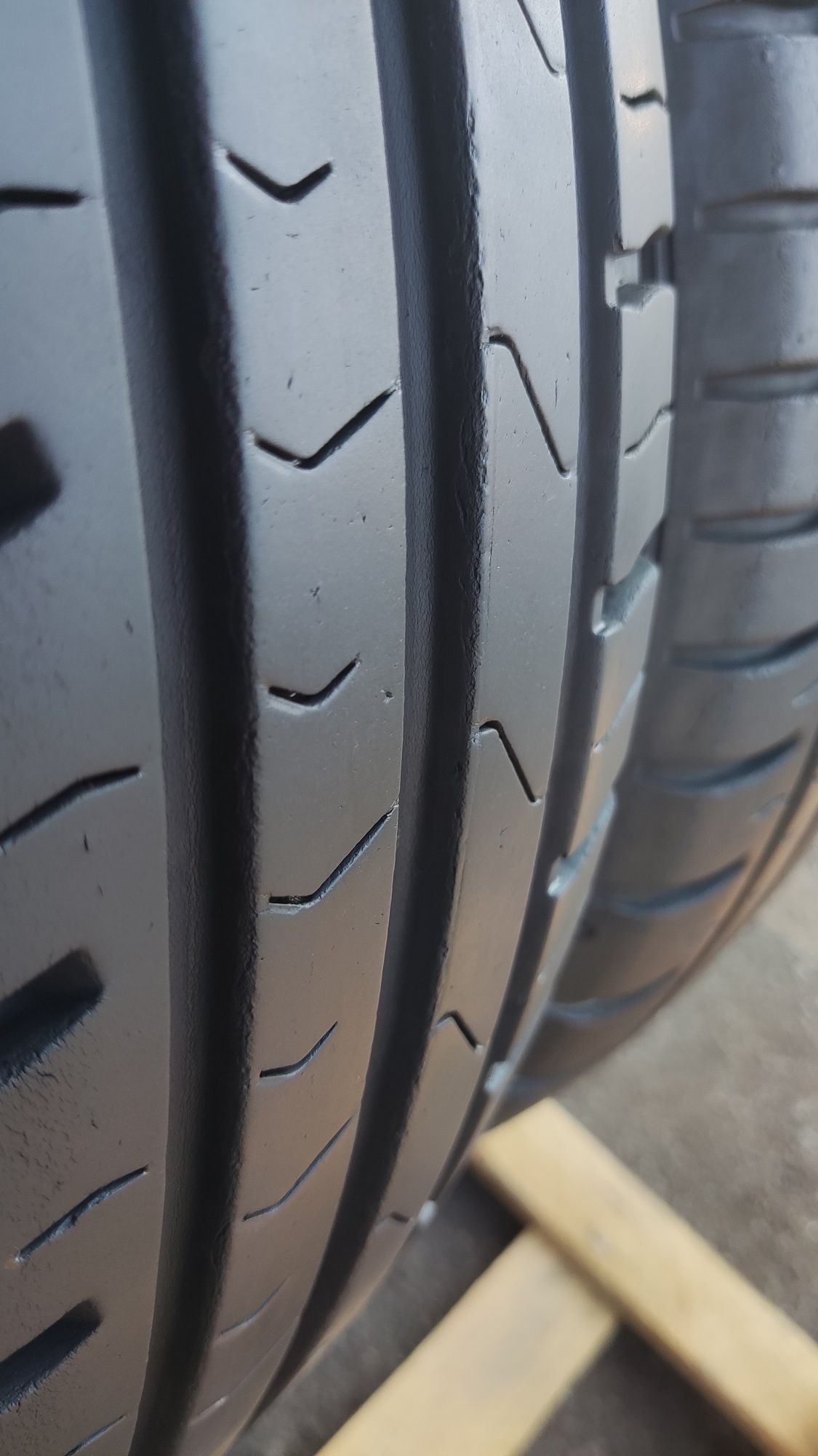 4бр. летни гуми 185/65/15 Falken Sincera
dot22
8mm 
Добро състояние на