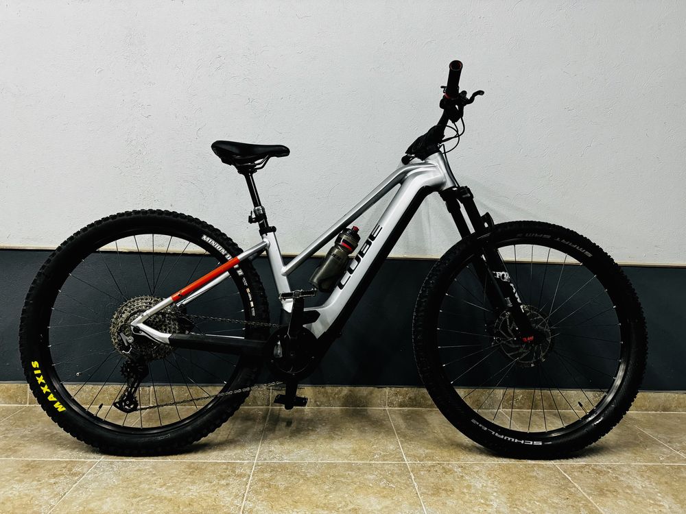 Bicicletă Electrică Cube Reaction Hybrid  750 SL 2022