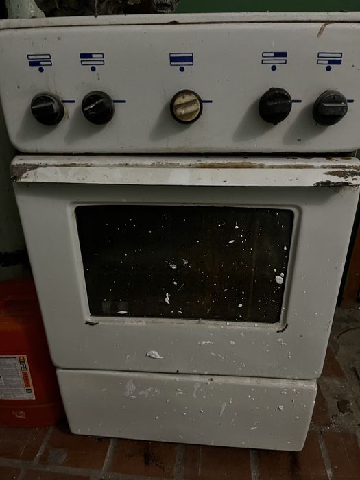 Продам Газовую плиту, в рабочем состоянии