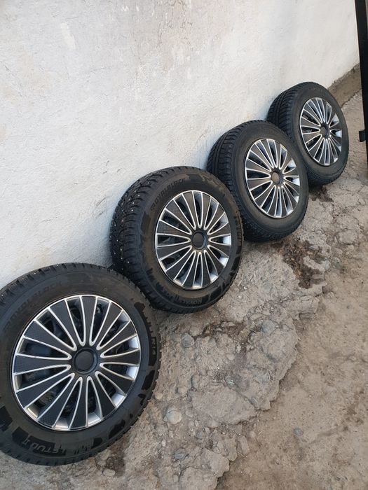 Балоны с дисками на ауди 80