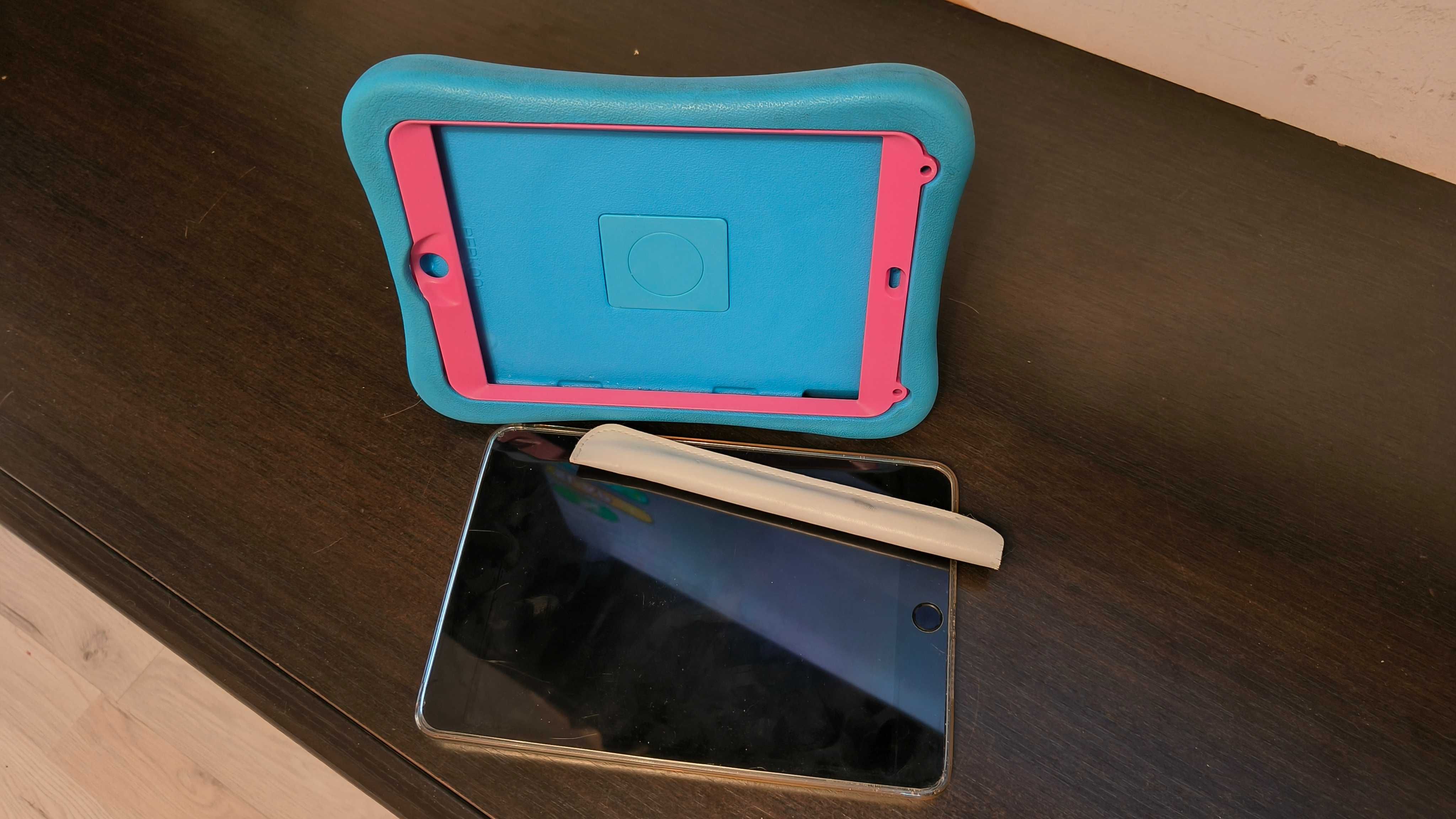 Ipad mini 5 / 4 / Suport tableta