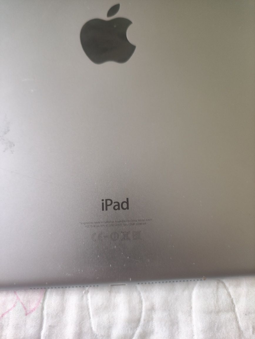 Ipad 32 g трещина на тач на работу не как не влияет