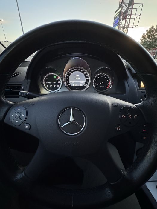 Mercedes C class C180 Avangade Automat