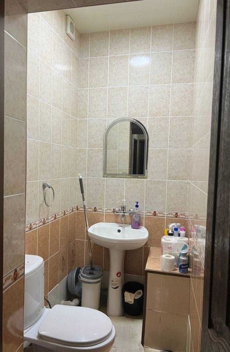 Продаётся 5-ти комнатная Карасу-1