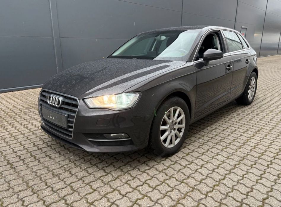 Audi A3, 1.6TDI, manual