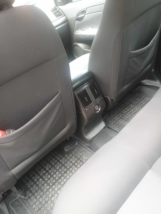 Продавам fiat croma много запазен