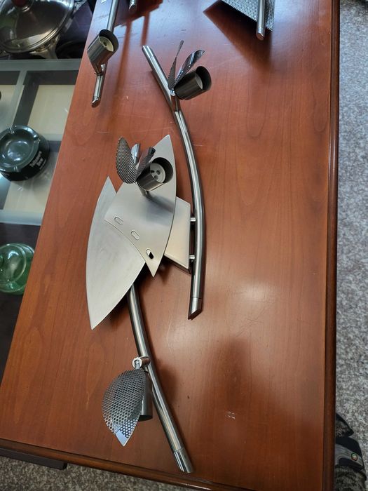 Лампи иноксови ,