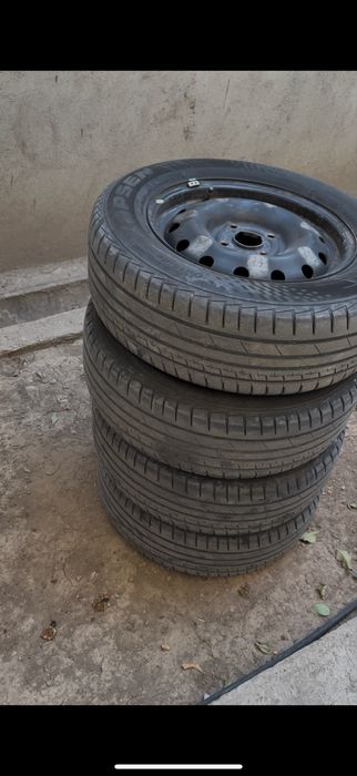 Продам чисто шины без дисков