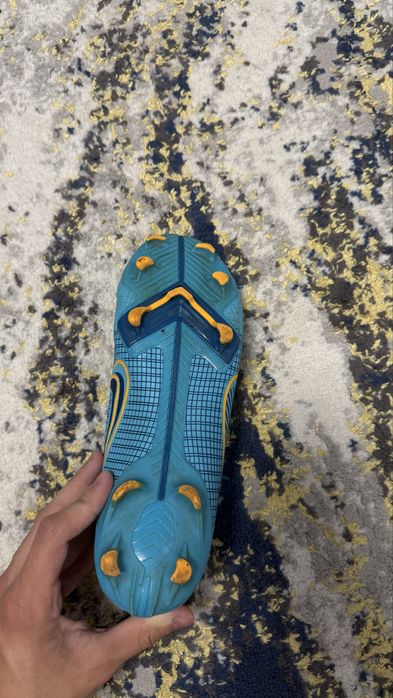 Adidasi de fotbal nike mercurial culoare albastru marimea 42,5