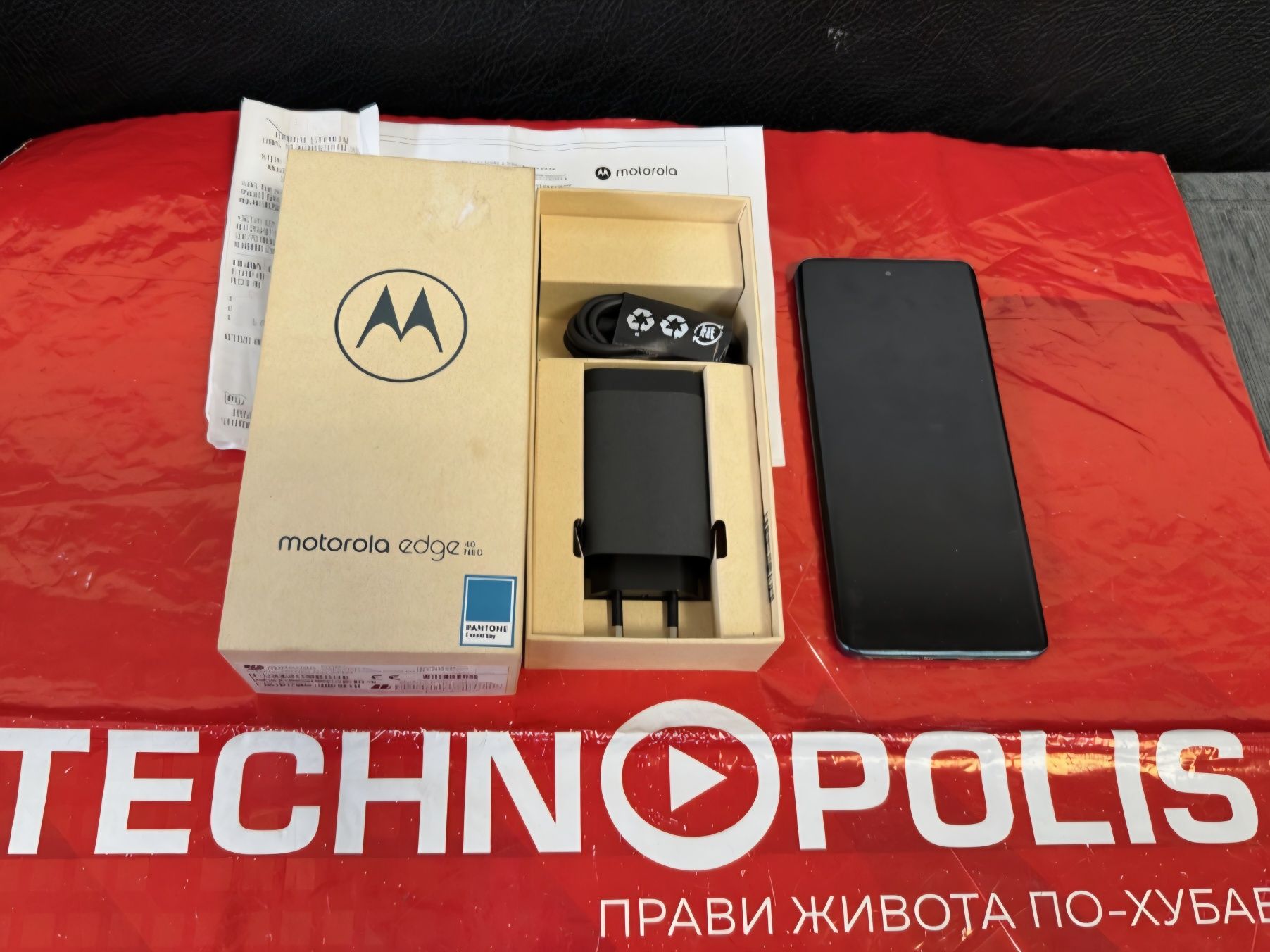 *** КАТО НОВ 256GB Motorola Edge 40 Neo 5G Гаранция Технополис 26 Blue