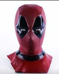 Продам  маски Deadpool и Спайди  Новые  не дорого!