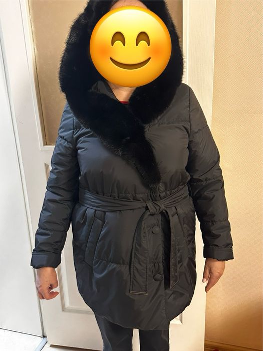 Стильная зимняя куртка с натуральным норковым мехом