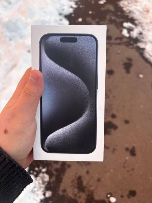 Iphone 15 pro blue titan