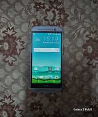Vănd smartphone HTC ONE M8