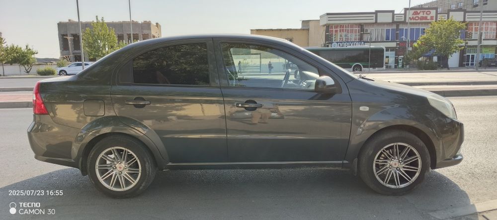 Chevrolet Nexia 3 avtomat