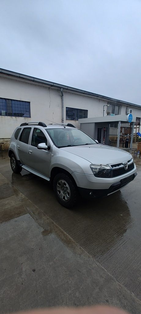 Vând Duster 1.5 dci 4x4