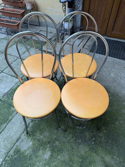 Scaune bucatarie cadru metalic