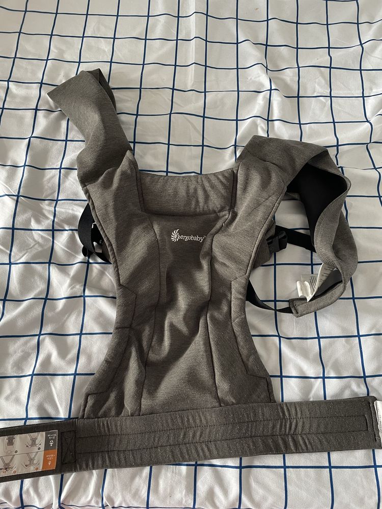 Ergobaby embrace ергономична раница