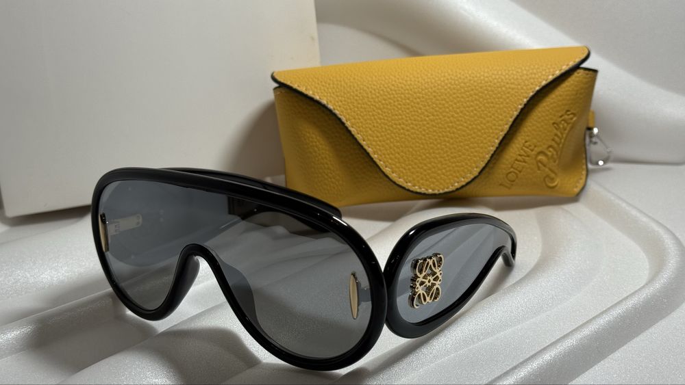 Слънчеви очила LOEWE