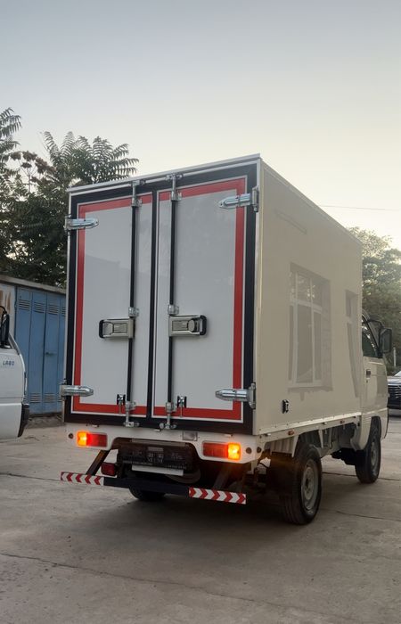 Avto Tent Labo Izotermik furgon
