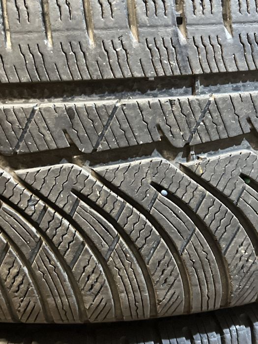 Anvelope 245/45R18-Nokian Michelin