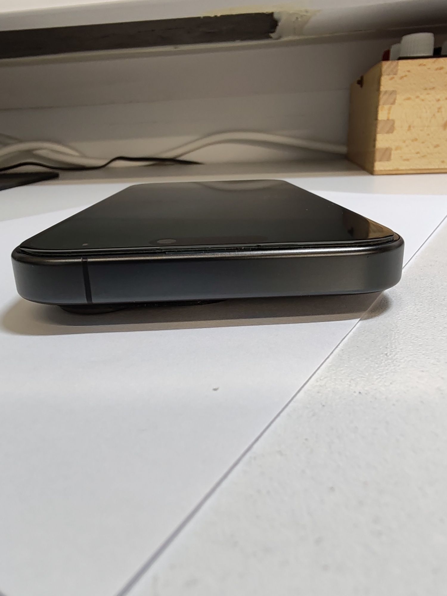 iPhone 15 Pro black Titanium 256 GB sănătate baterie 93%  cod unic 590