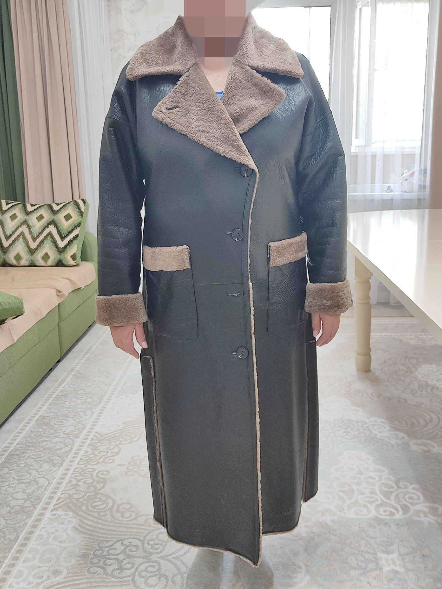 Продам женскую дубленку