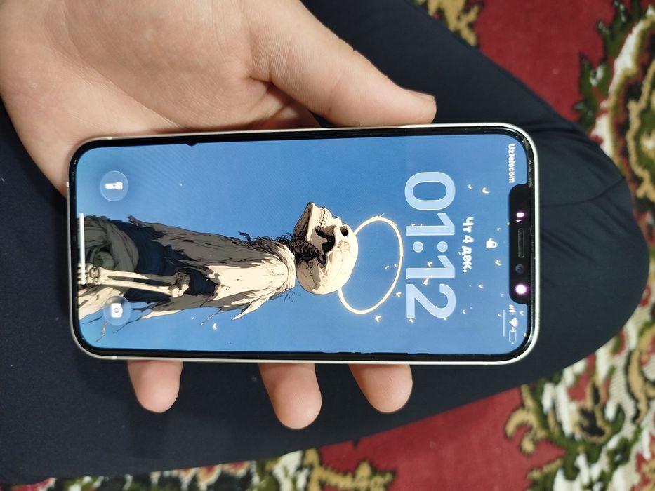 Iphone 12 holati zor 64gb