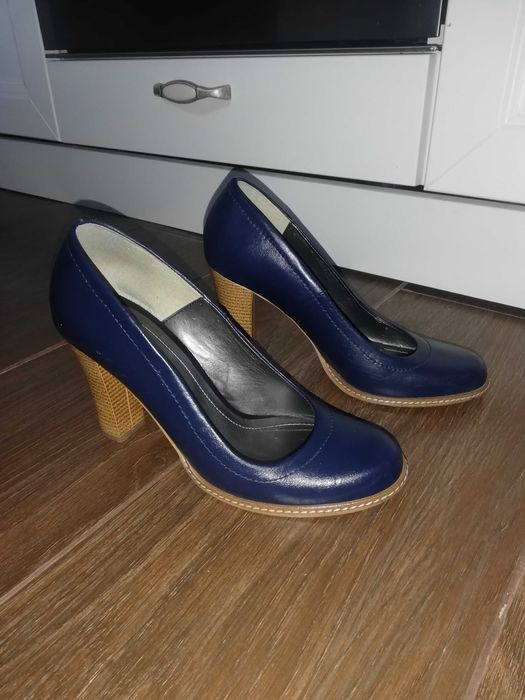 Pantofi piele nr 39