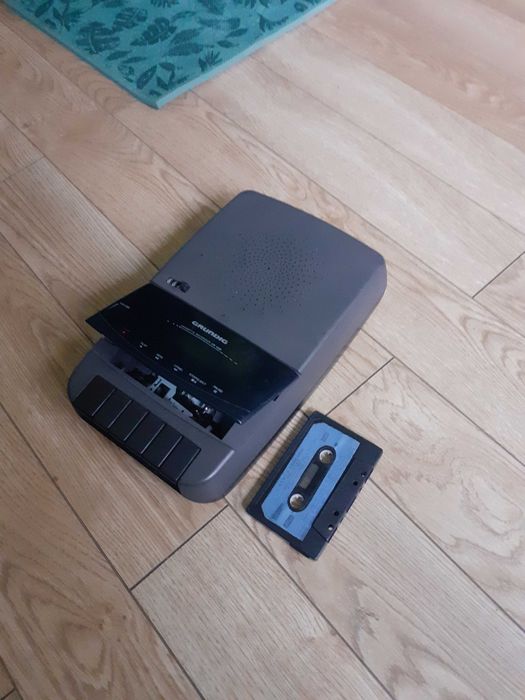 casetofon slim Grundig