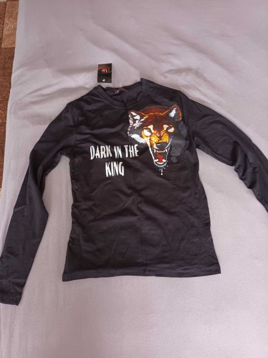 Bluza            .
