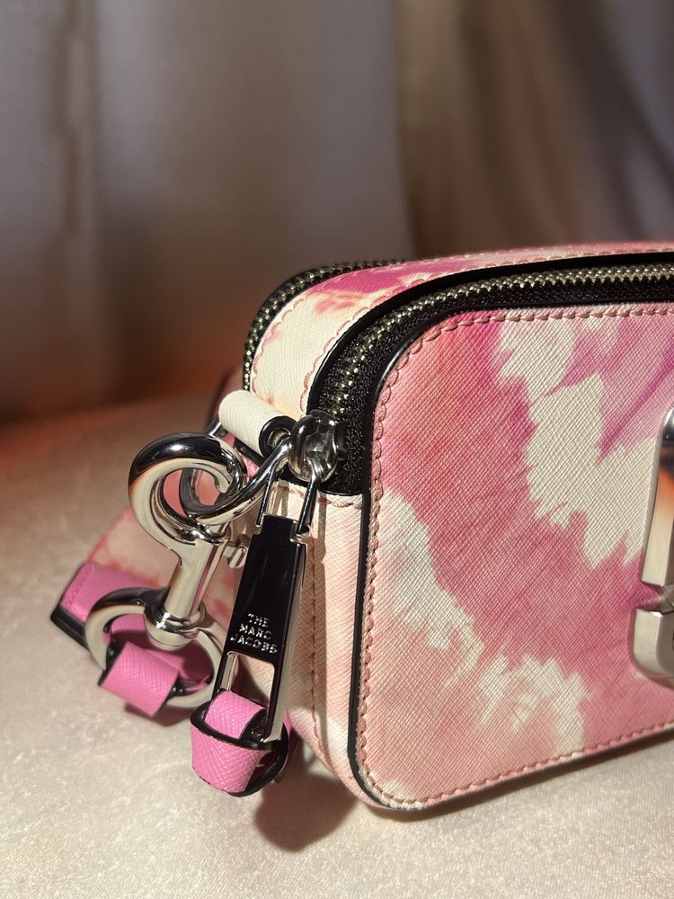 Marc Jacobs Tie Dye Snapshot