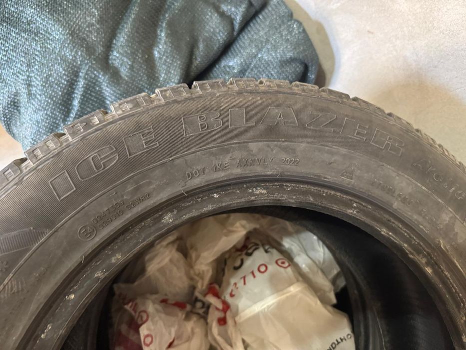 Шины Продаются шины. Хорошее состояние. Б/у.