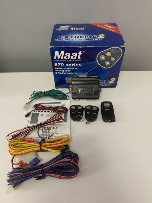 Alarma auto Maat 675 cu 2 telecomenzi cu 2 butoane - pentu piese