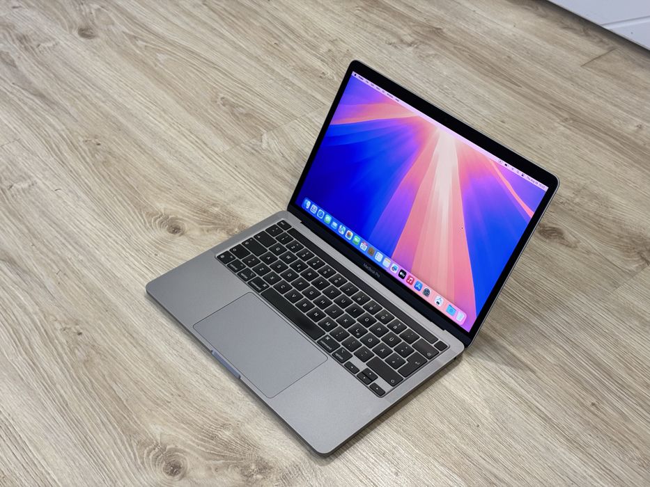 *512GB*Като Нов 13.3'Macbook Pro M1/8GB Ram/512GB SSD