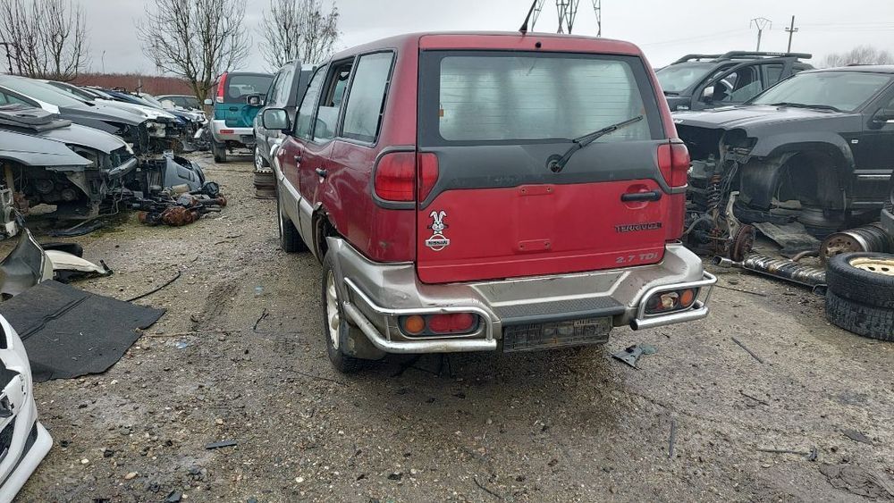 Dezmembram Nissan Terrano 2, an 2000, 2.7 D