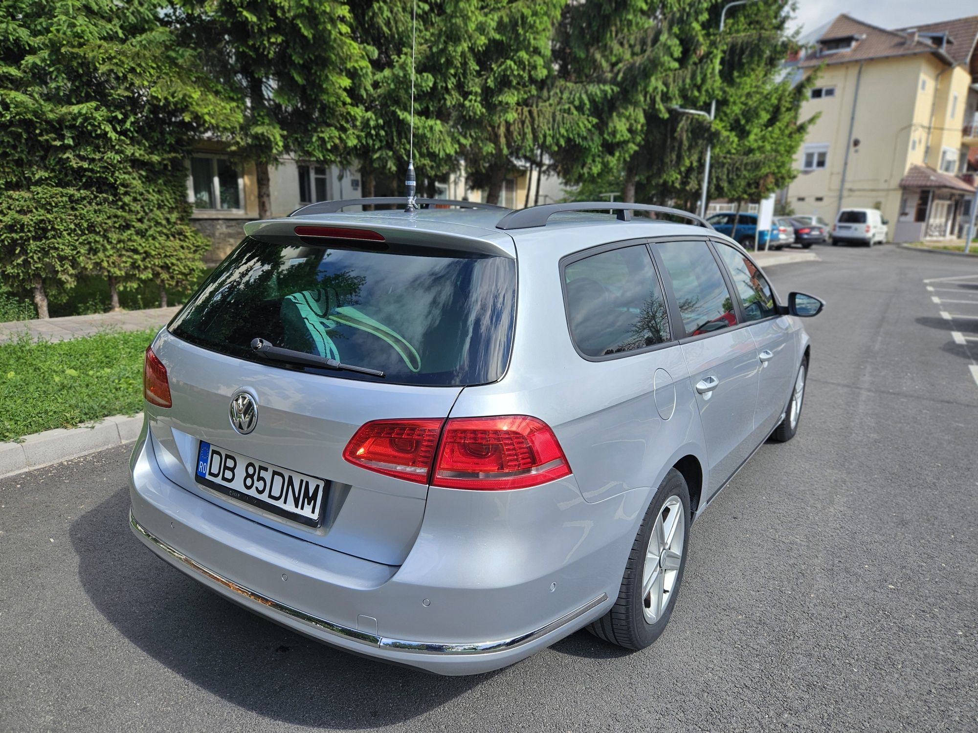 Vând vw passat B7