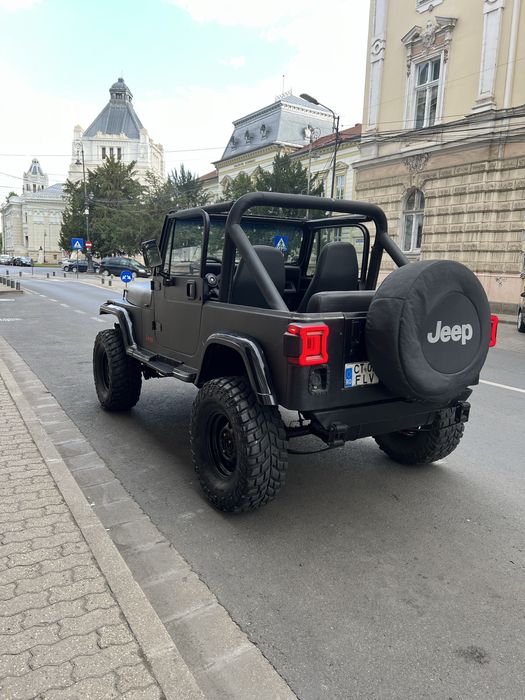 Vand JEEP WRANGELR YJ Pret Fix !!!