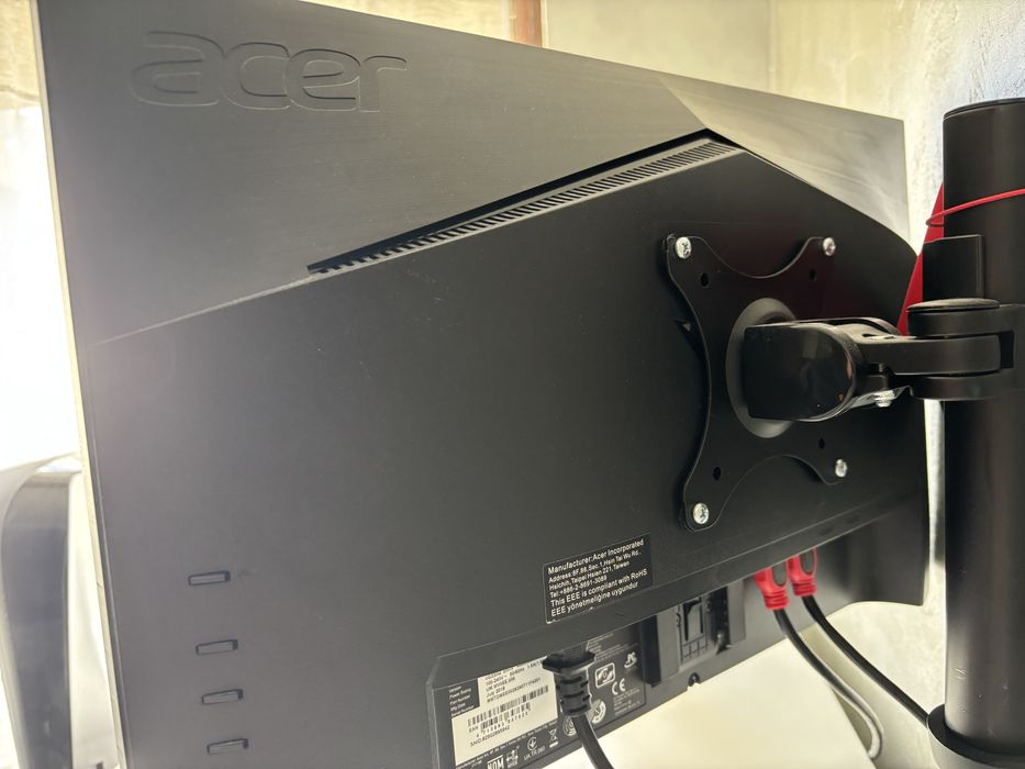 Геймърски монито acer nitro vg220q